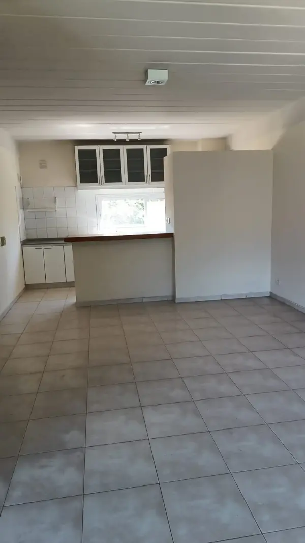 Hermoso Departamento en Venta – Calle General Las Heras, Villa Morra, Pilar - Imagen 3