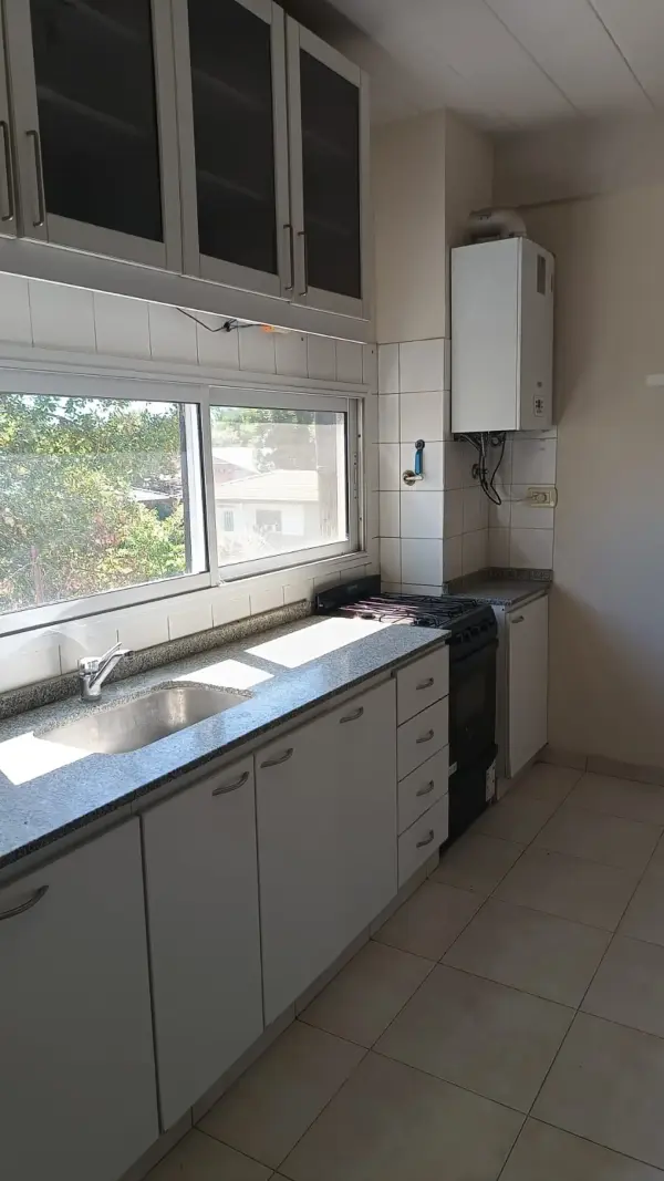 Hermoso Departamento en Venta – Calle General Las Heras, Villa Morra, Pilar - Imagen 4