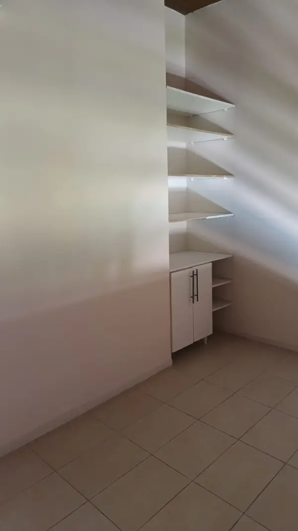 Hermoso Departamento en Venta – Calle General Las Heras, Villa Morra, Pilar - Imagen 8