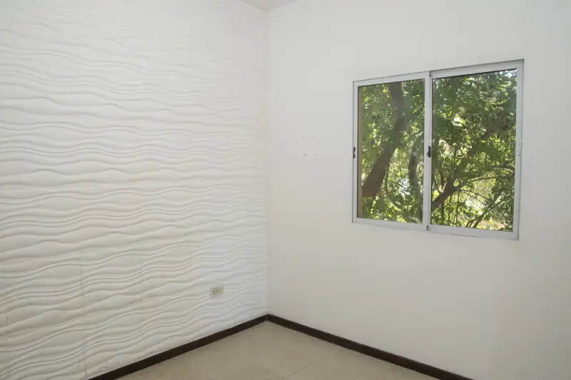 Muy lindo Departamento en Venta, ideal para inversión, bajas expensas, zona Grand Bourg Centro - Imagen 2