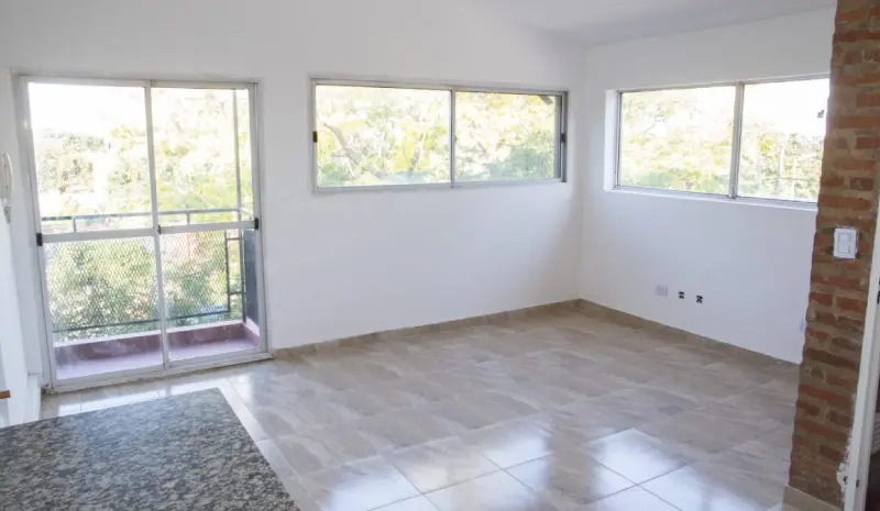 Muy lindo Departamento en Venta, ideal para inversión, bajas expensas, zona Grand Bourg Centro - Imagen 6